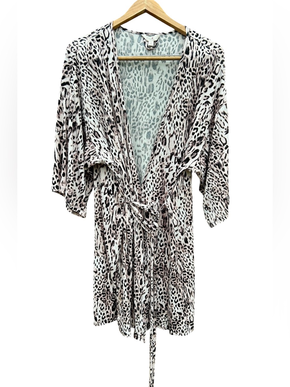 Secret Treasures Robe Leopard Print Soft Stretchy Sz.L/XL